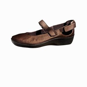 ARCOPEDICO BRONZE MARY JANE , Sz 41